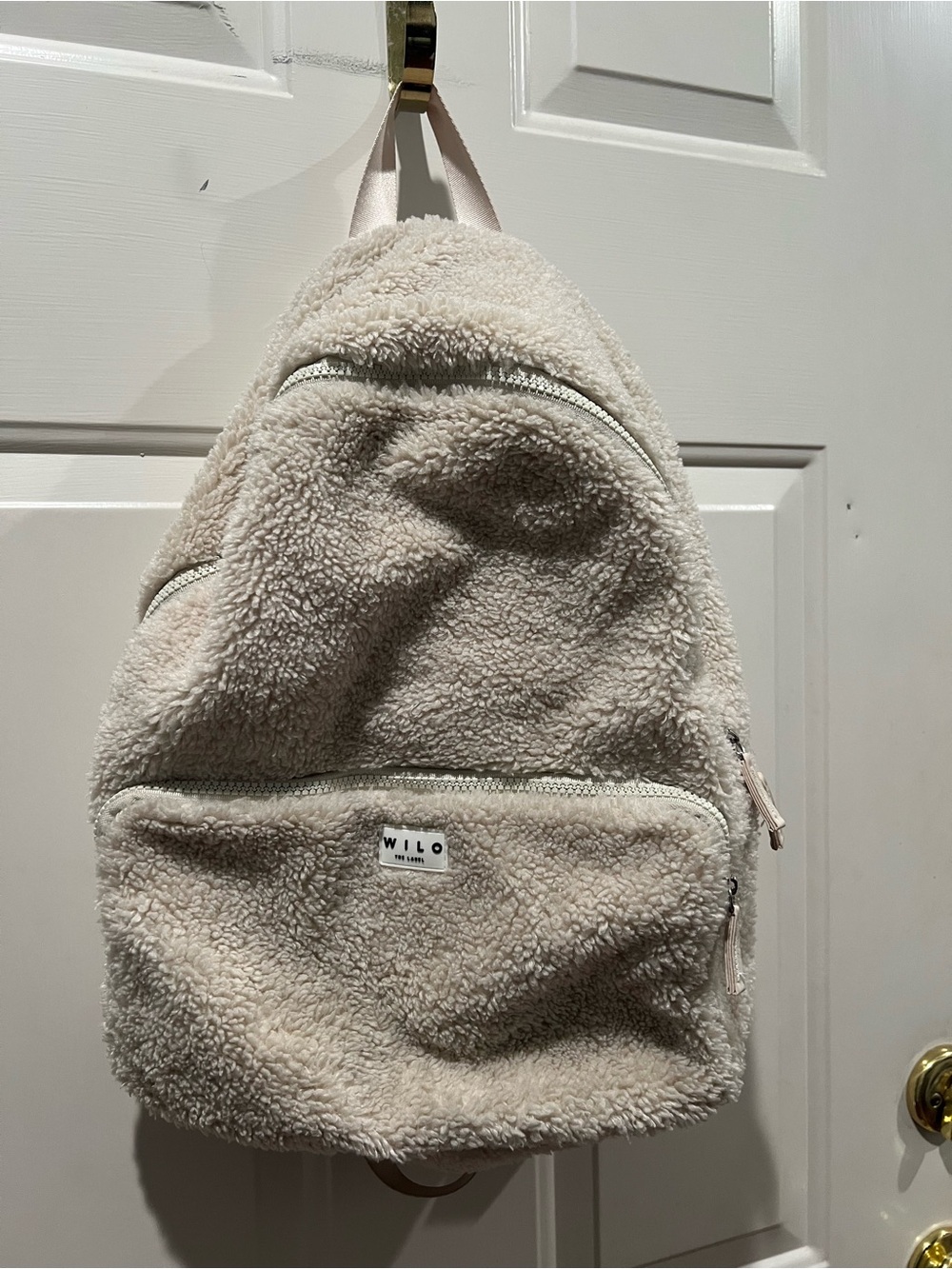 WILO Cozy Cream Sherpa Backpack - Plush Women's Daypack